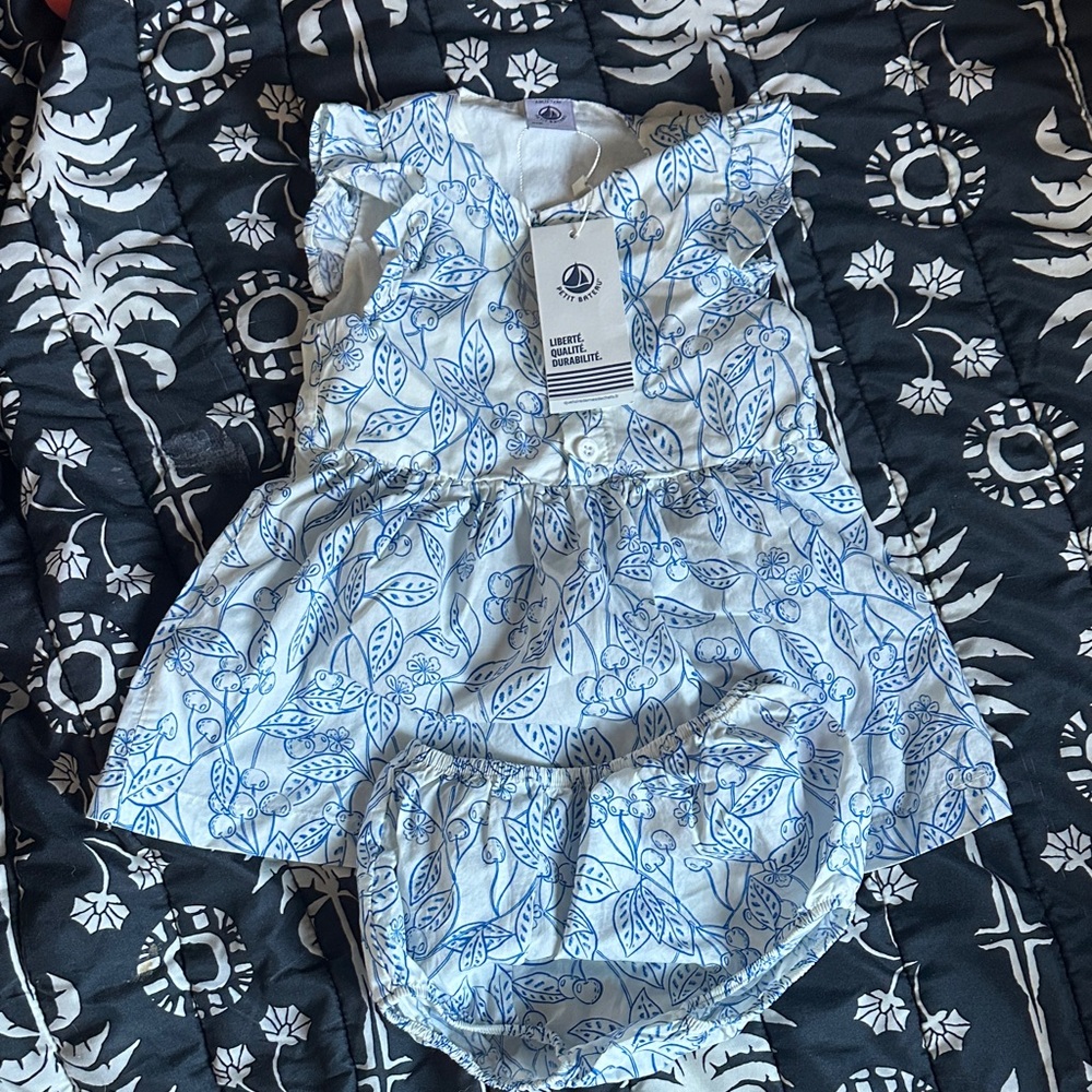 Baby dress and bloomer